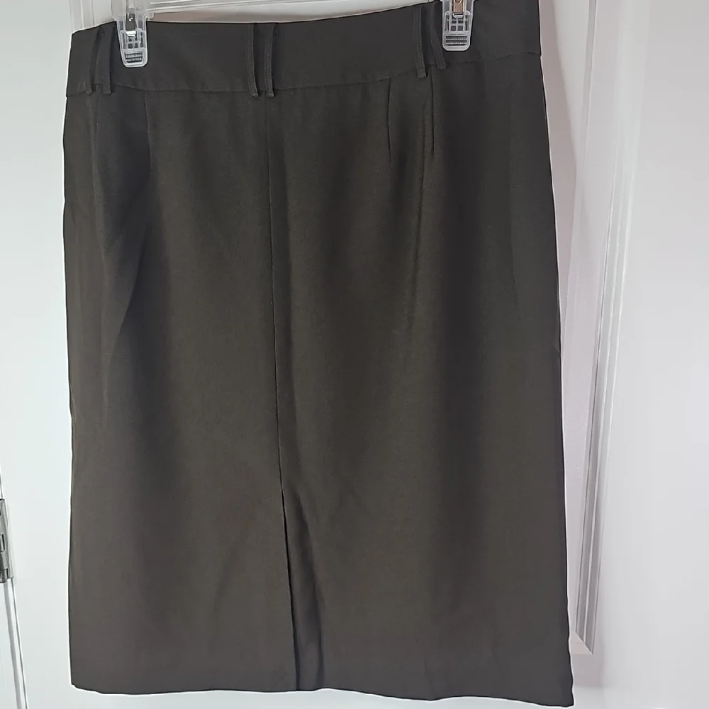 Liz Claiborne Elegant Brown‎ Pencil Skirt Size 14